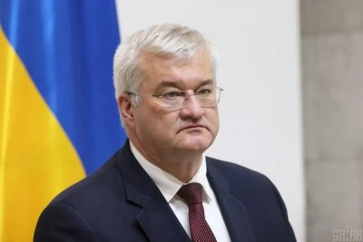 Консулів досі не допустили до українців в Будапешті, яких взяли у заручники, - Сибіга