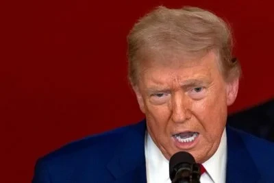 "Для мене це неприйнятно": Трамп відхилив новий мирний план Ірану